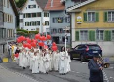 Pfarrei Oberaegeri Fronleichnam 2022 (12) (Foto: Jacqueline Bruggisser)